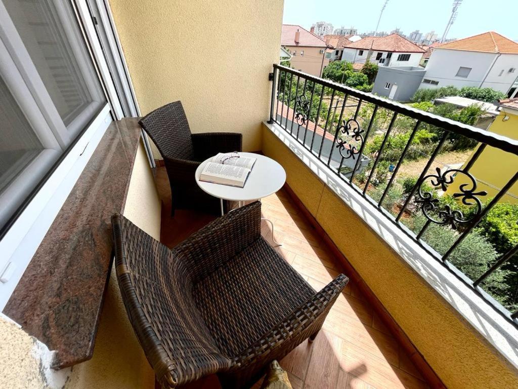 Apartment Josip Zara Esterno foto