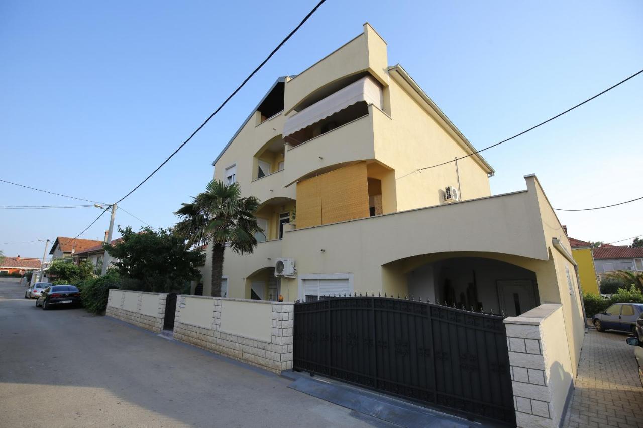 Apartment Josip Zara Esterno foto